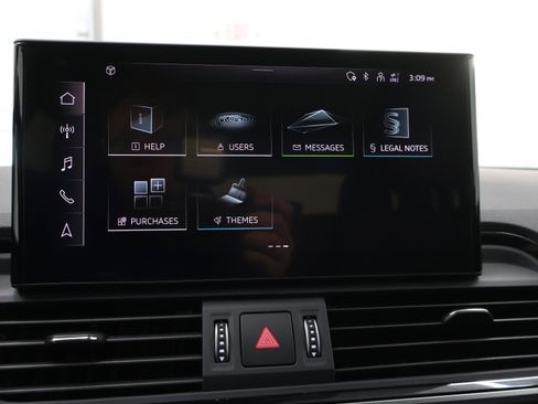 Used 2025 Audi Q5 2.0T Premium image 49