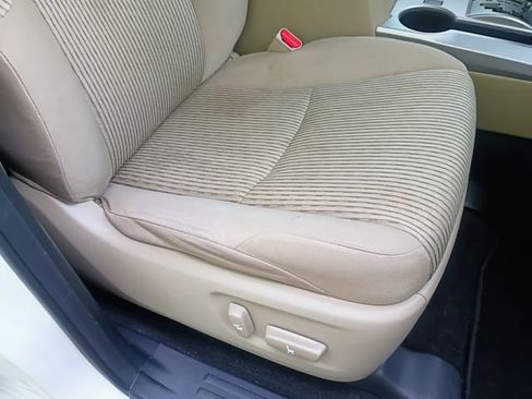 Used 2013 Toyota 4Runner SR5 image 32