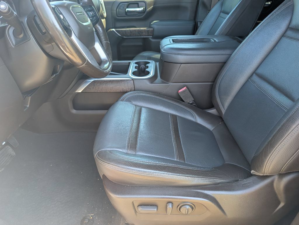 Used 2021 GMC Sierra 2500 Denali w/ Denali Ultimate Package AWD/4WD image 8
