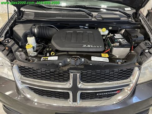 Used 2017 Dodge Grand Caravan SE w/ Power Window Group image 12