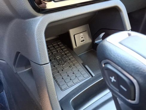 New 2025 Ford Ranger XLT w/ Black Appearance Package image 21