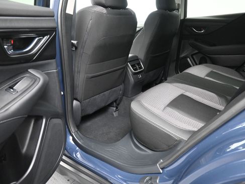 Used 2025 Subaru Outback Premium image 22