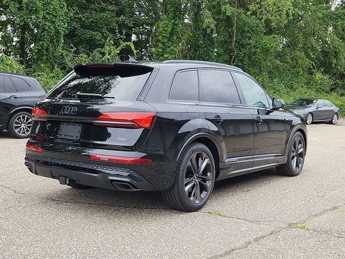 New 2026 Audi Q7 Premium Plus AWD/4WD image 3