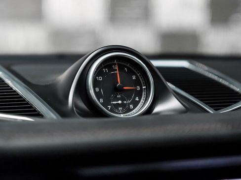 Used 2017 Porsche Macan S image 29