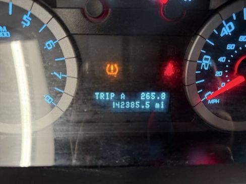 Used 2011 Ford Escape Limited w/ 302A Rapid Spec Order Code AWD/4WD image 38