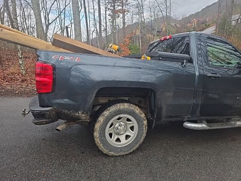 Used 2017 Chevrolet Silverado 1500 W/T w/ WT Convenience Package image 5