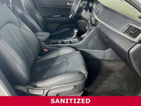 Certified 2020 Kia Optima SE image 22