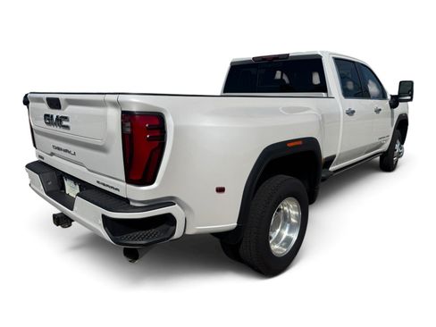 Used 2025 GMC Sierra 3500 Denali Ultimate AWD/4WD image 6
