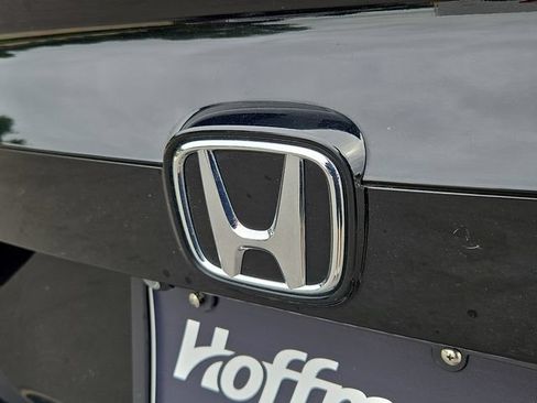 Used 2018 Honda Accord EX image 31