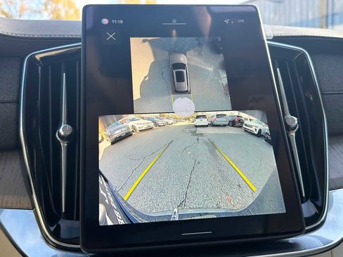 New 2026 Volvo XC90 B6 Ultra image 27