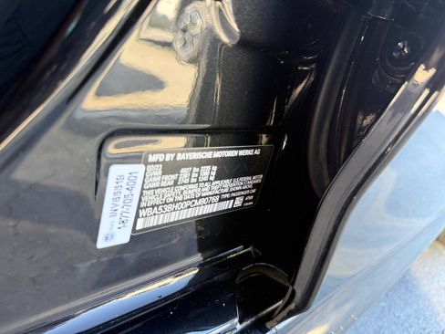 Used 2023 BMW 530i w/ M Sport Package RWD image 21