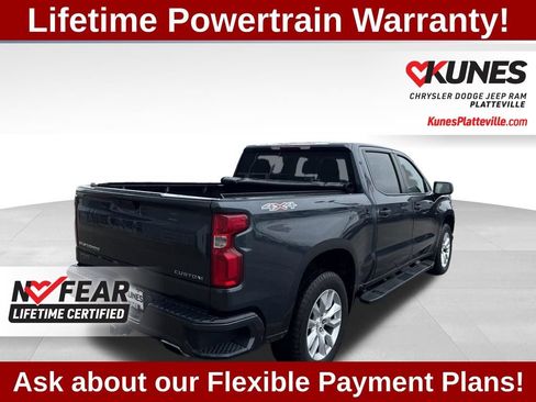 Used 2019 Chevrolet Silverado 1500 Custom w/ Custom Value Package AWD/4WD image 12