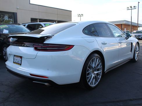 Used 2018 Porsche Panamera 4 image 7