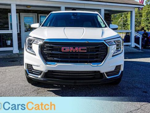 Used 2022 GMC Terrain SLE image 11