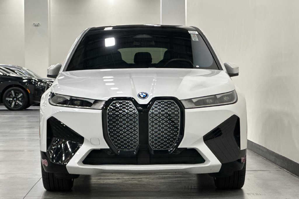 Certified 2024 BMW iX xDrive50 w/ Sport Package AWD/4WD image 9
