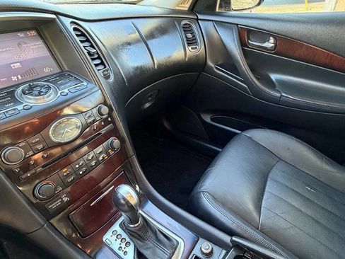 Used 2012 INFINITI EX35 Journey w/ Premium Pkg image 18