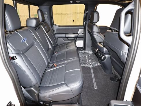 New 2025 Ford F150 Platinum w/ Equipment Group 702A High image 15