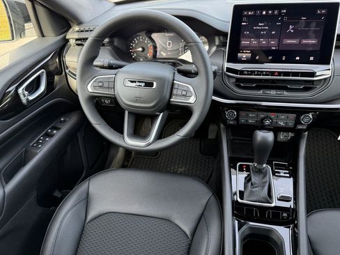 New 2026 Jeep Compass Latitude w/ Quick Order Package 29K image 23