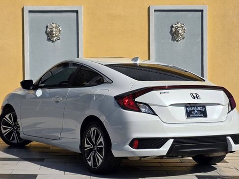 Used 2017 Honda Civic EX-L image 6