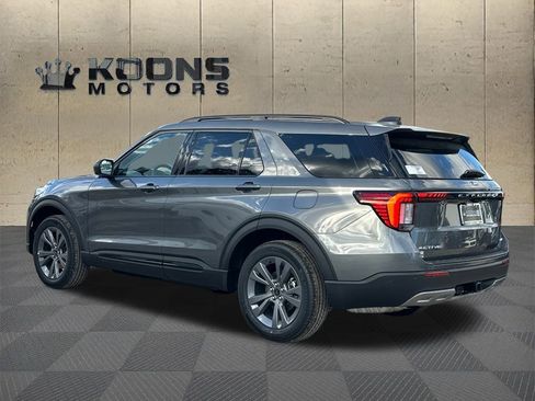 New 2026 Ford Explorer Active w/ Active Comfort Package image 6