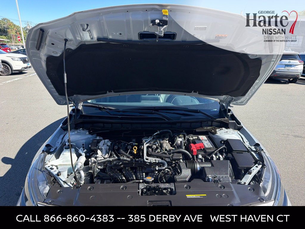Certified 2024 Nissan Altima 2.5 SR AWD/4WD image 32
