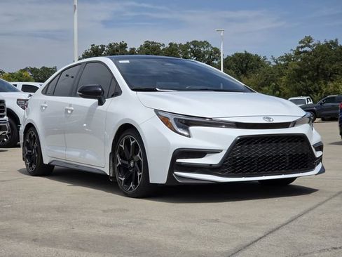 Used 2025 Toyota Corolla FX FWD image 2