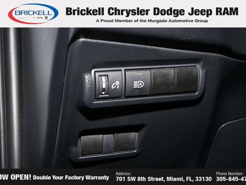 Used 2024 Toyota Corolla Cross LE w/ Moonroof Package FWD image 27