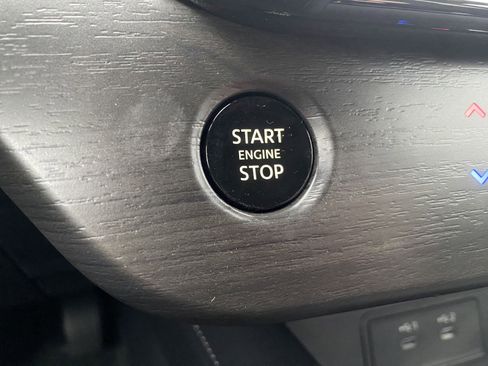 New 2025 Nissan Murano SL image 34