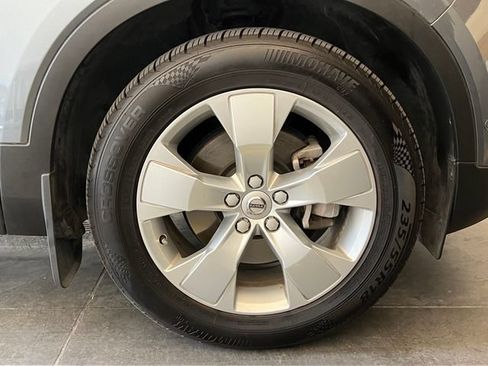 Used 2019 Volvo XC40 T5 Momentum AWD/4WD image 14