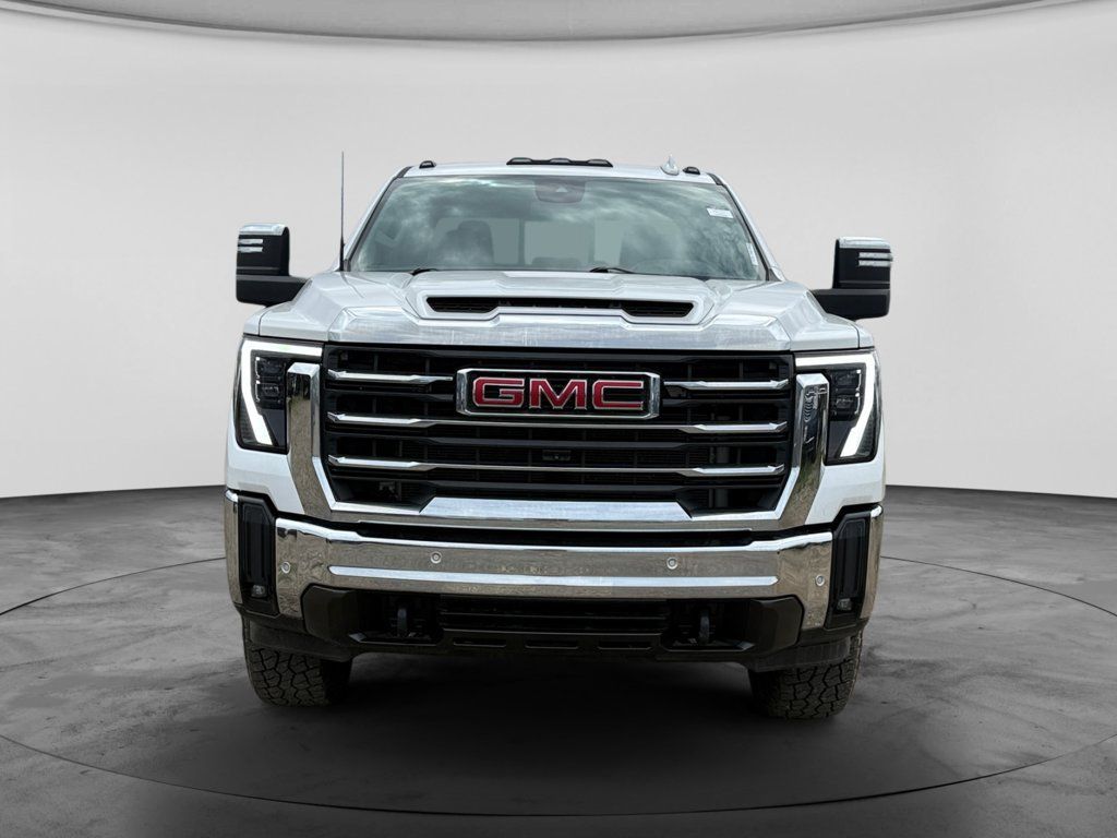 Used 2024 GMC Sierra 2500 SLT w/ SLT Convenience Package AWD/4WD image 3