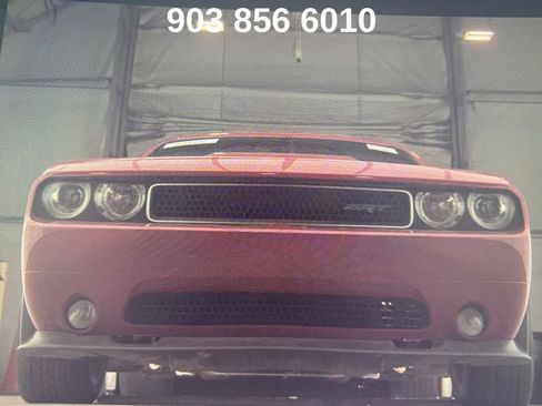 Used 2012 Dodge Challenger SRT8 w/ Premium Sound Group image 13
