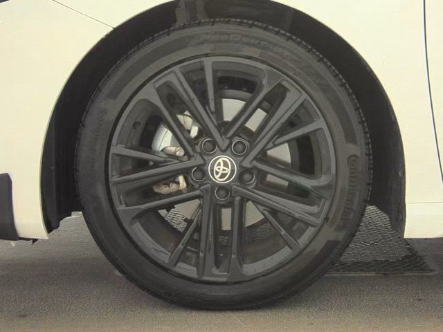 Used 2026 Toyota Camry SE FWD image 21