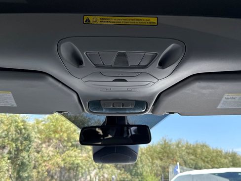 Certified 2023 Ford Transit Connect XLT FWD image 24