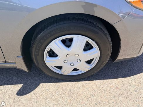 Used 2024 Nissan Sentra S FWD image 9