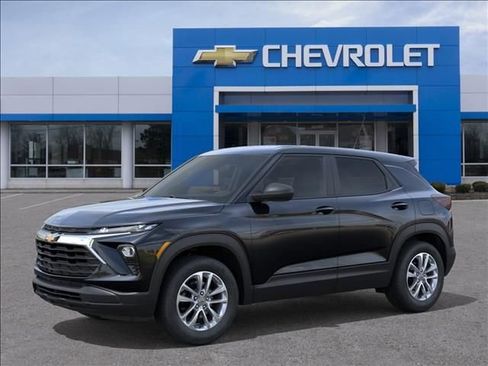 New 2026 Chevrolet TrailBlazer LS image 2
