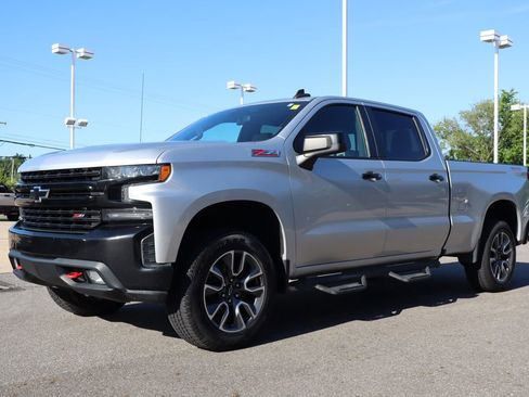 Used 2020 Chevrolet Silverado 1500 LT Trail Boss AWD/4WD image 9