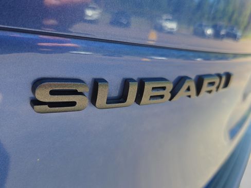 Used 2025 Subaru Forester Premium image 17
