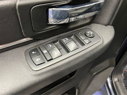 Used 2021 RAM 1500 Classic Warlock image 17