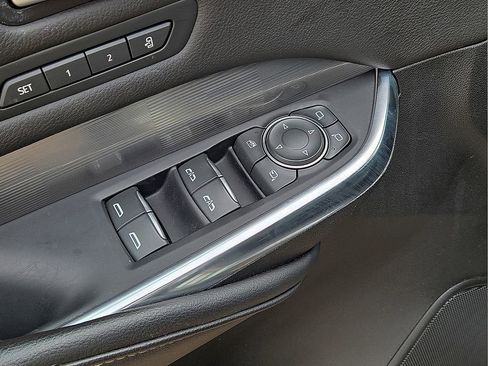 Used 2024 Cadillac XT4 Premium Luxury AWD/4WD image 23