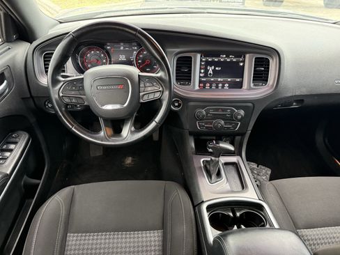 Used 2023 Dodge Charger SXT RWD image 14