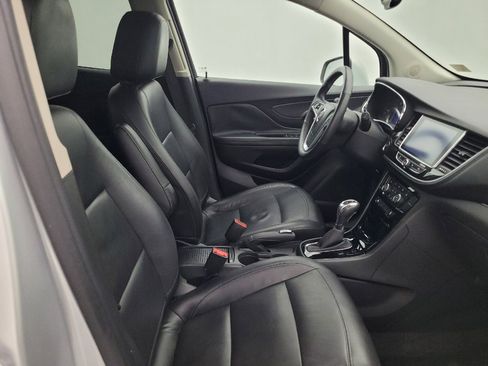 Used 2019 Buick Encore Essence image 21