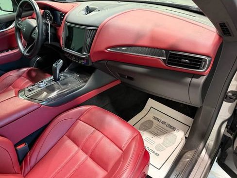 Used 2021 Maserati Levante S GranSport image 77