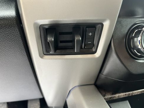 Used 2019 Ford F250 Lariat w/ Lariat Value Package AWD/4WD image 26