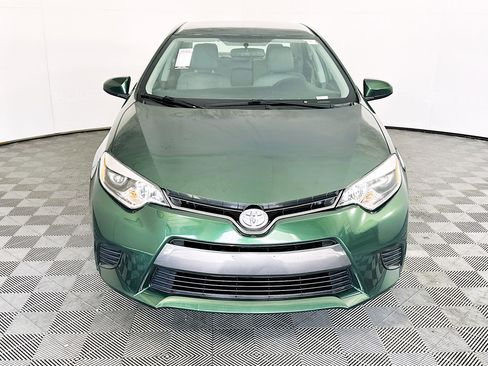 Used 2016 Toyota Corolla LE FWD image 8