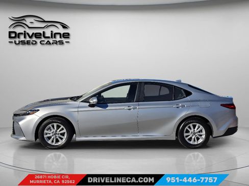 Used 2025 Toyota Camry LE image 15