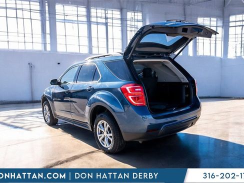 Used 2017 Chevrolet Equinox LT w/ Convenience Package image 28
