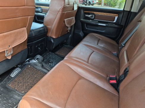 Used 2016 RAM 3500 Laramie Longhorn AWD/4WD image 11