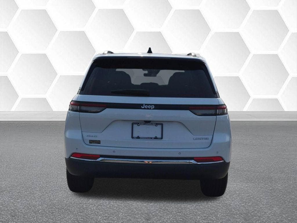 Certified 2025 Jeep Grand Cherokee Limited AWD/4WD image 4