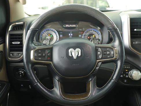Used 2019 RAM 1500 Limited AWD/4WD image 15