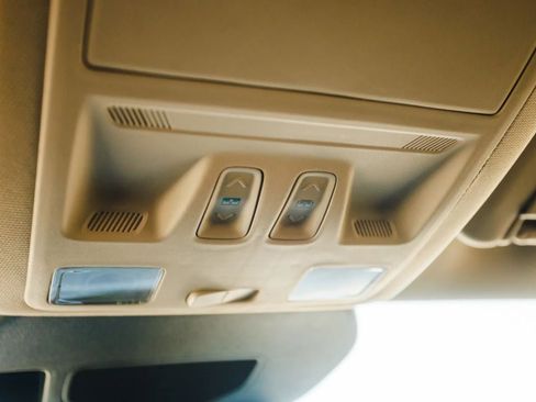 Used 2020 Ford Escape Titanium w/ Titanium Premium Package 2.0 image 22